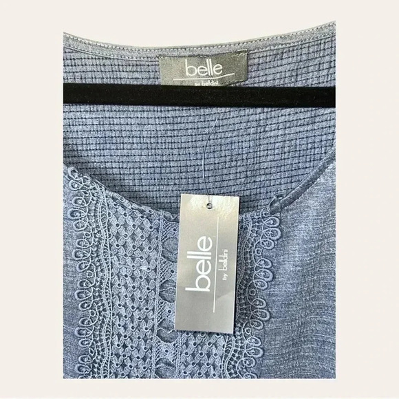 BELLEโ SHORT SLEEVE TOP BLUE IN COLOR SIZE LARGE - Picture 6 of 9